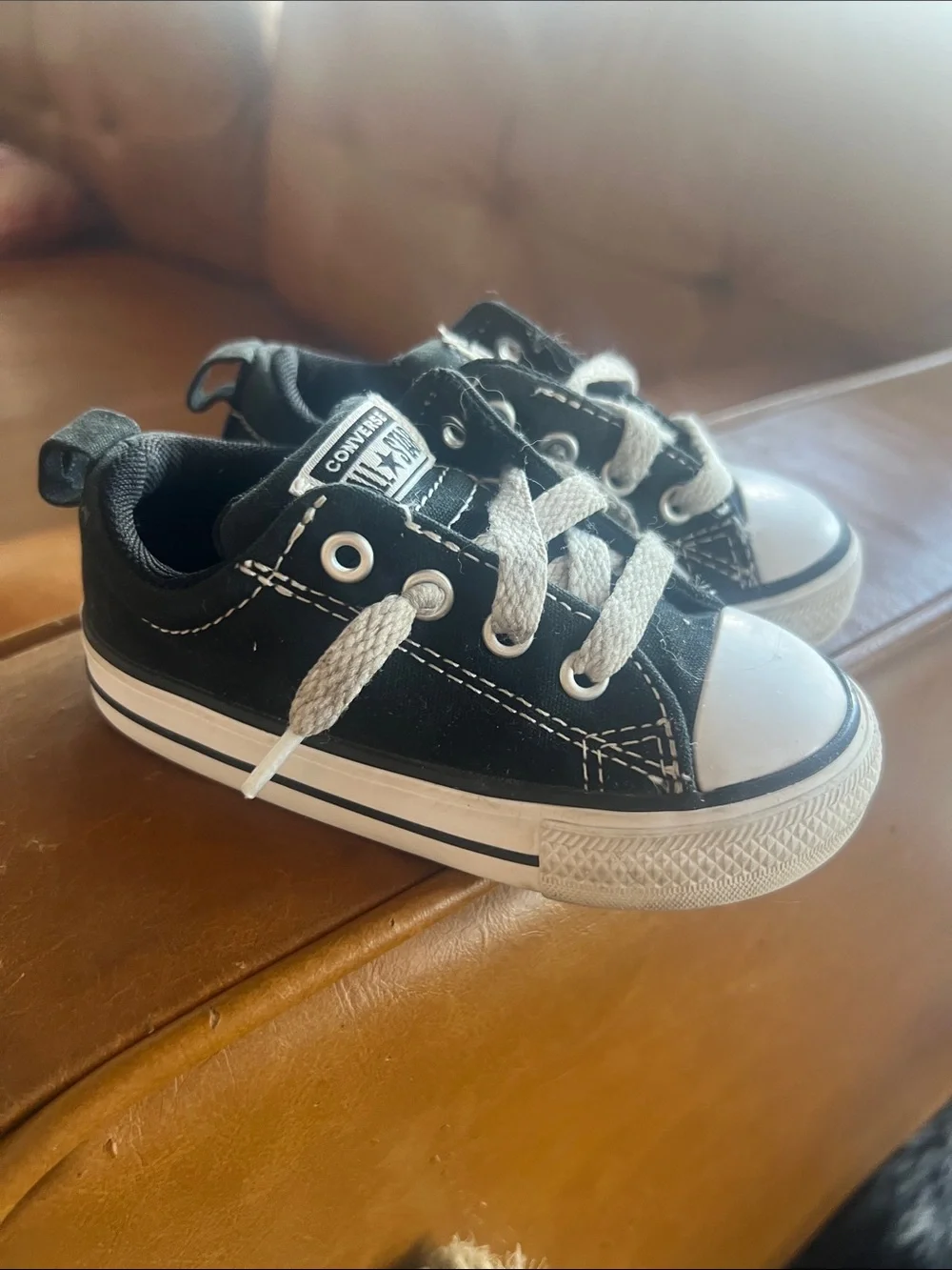 Converse All Star Toddler Street Ox  Low Top Sneakers size 6